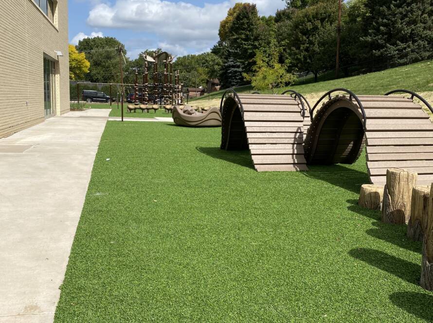 Pet Friendly Synthetic Grass Courtyards